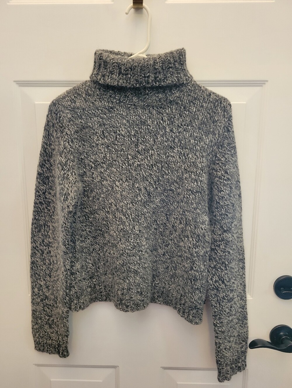 American Eagle Outfitters Gray Marled Turtleneck Sweater